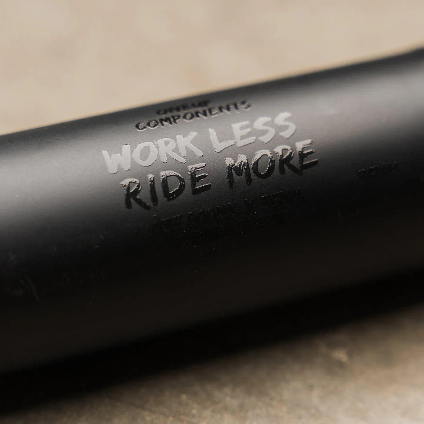 OneUp Carbon Handlebar 35D 800L